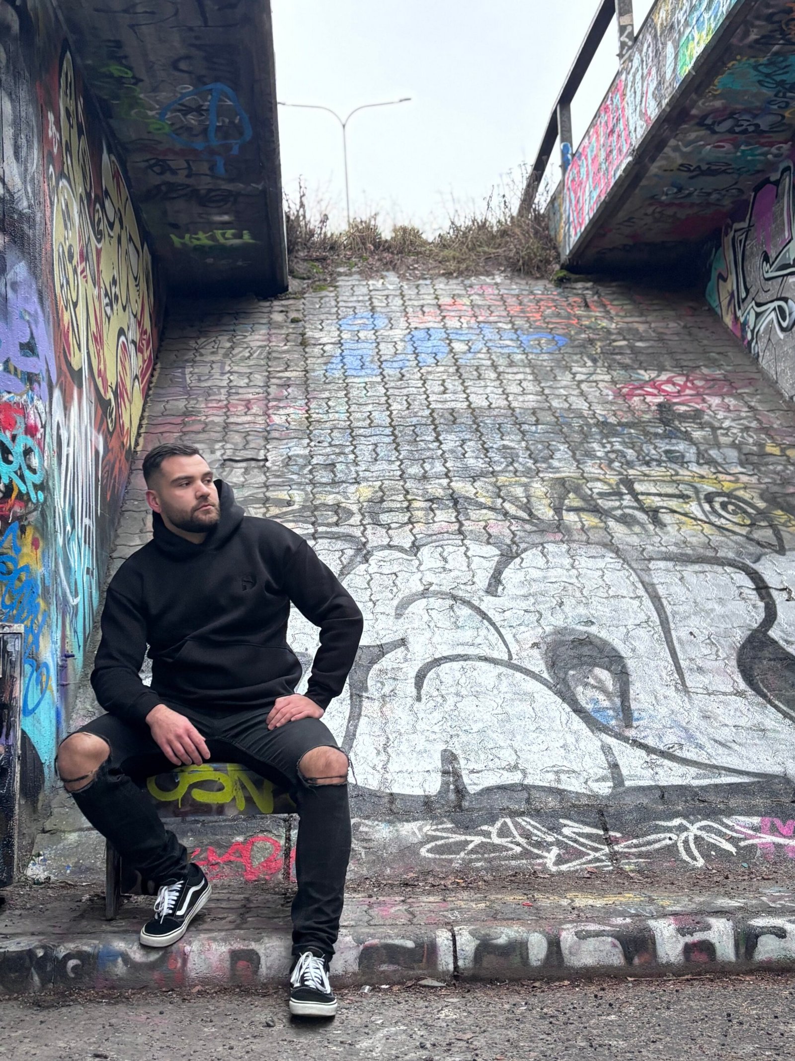 huppari_musta_miestenhuppari_SD